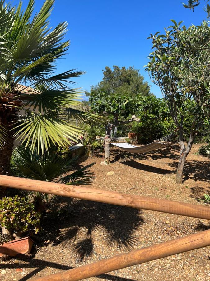 Baglio Cracchiolo Da Tuzzo - Casa Bouganville San Vito Lo Capo Bagian luar foto