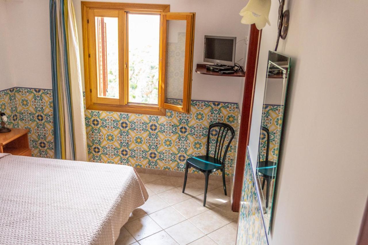 Baglio Cracchiolo Da Tuzzo - Casa Bouganville San Vito Lo Capo Bagian luar foto